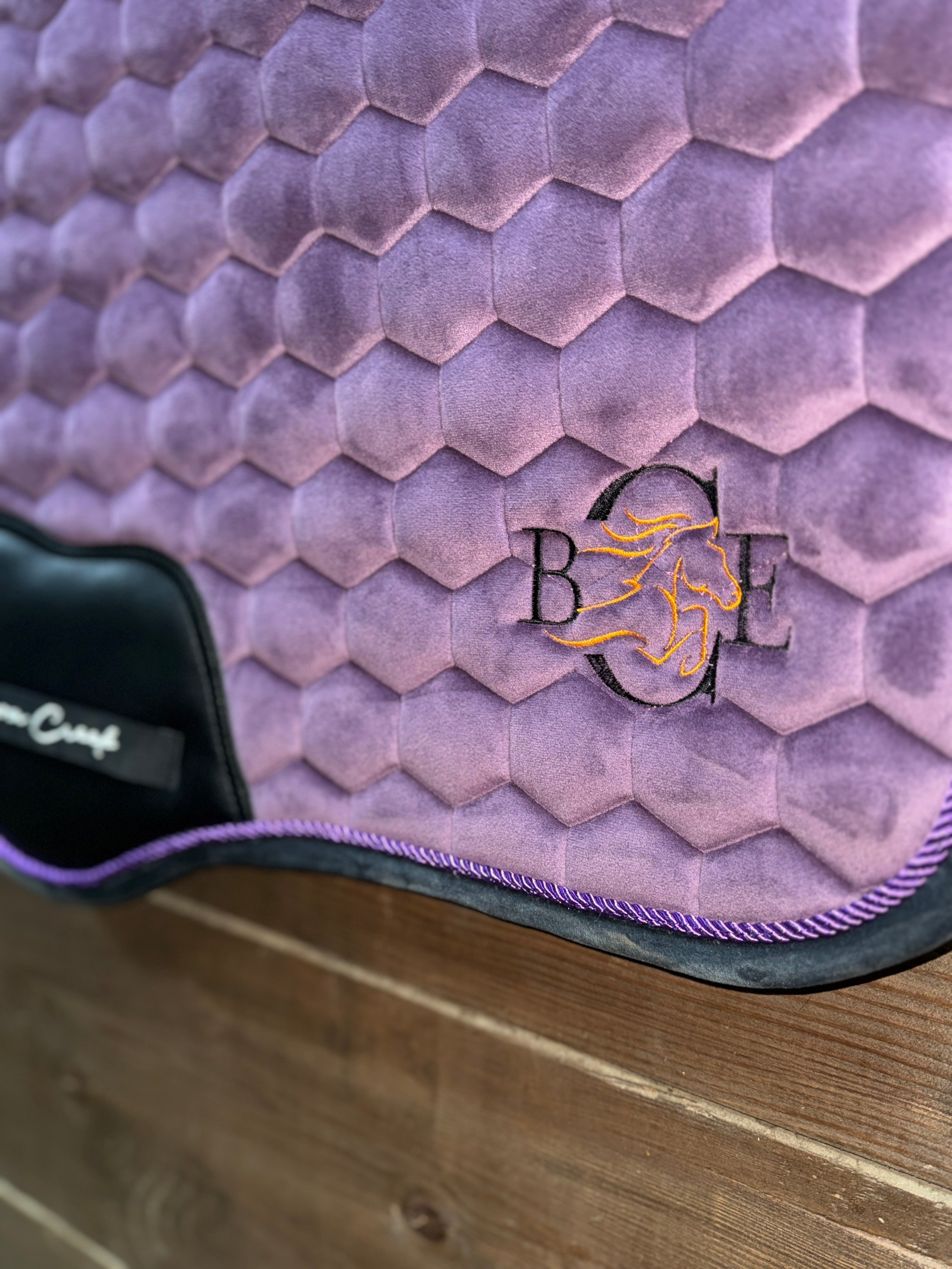 Lacey Velvet Saddle Pad ✨