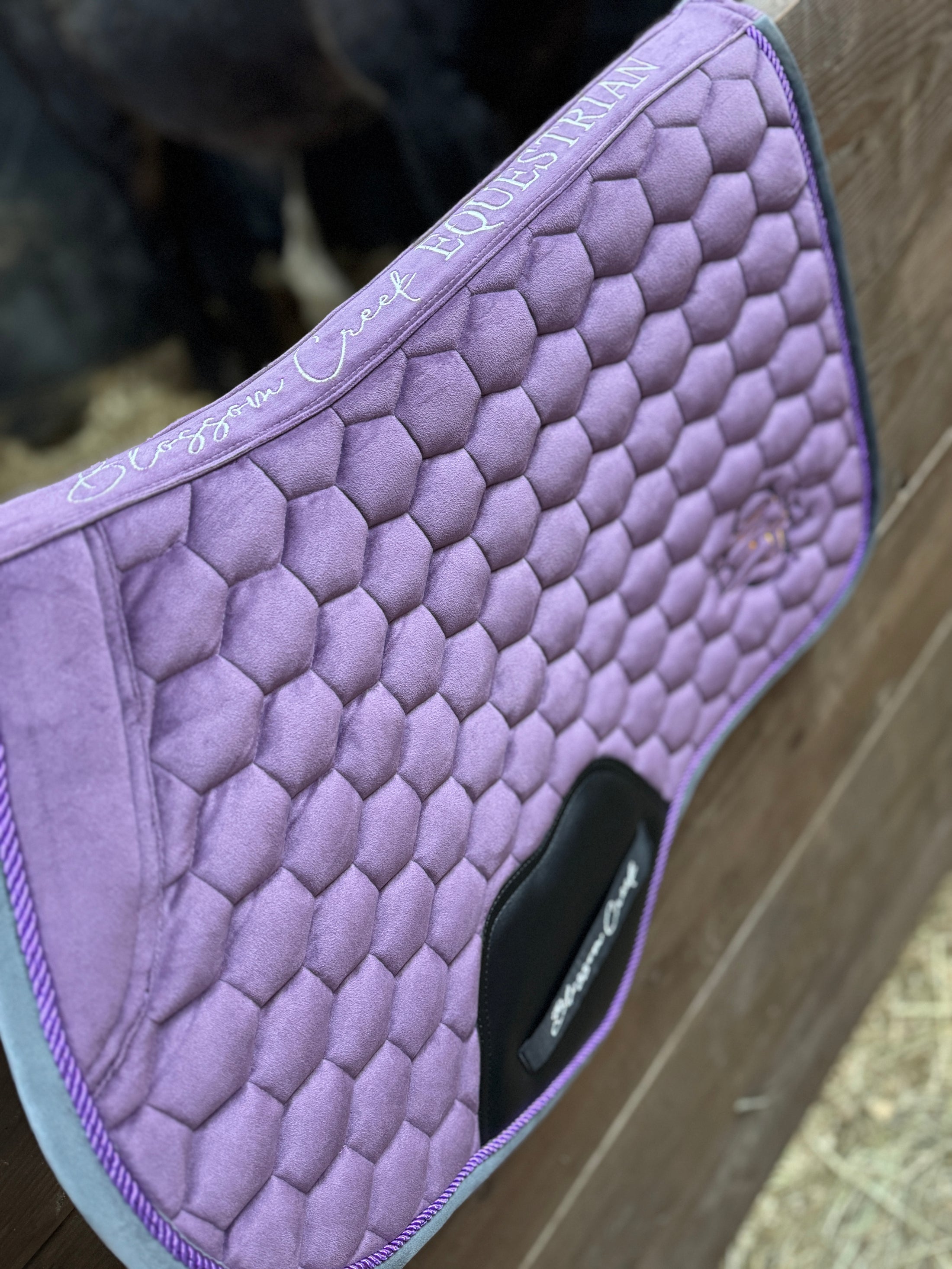 Lacey Velvet Saddle Pad ✨